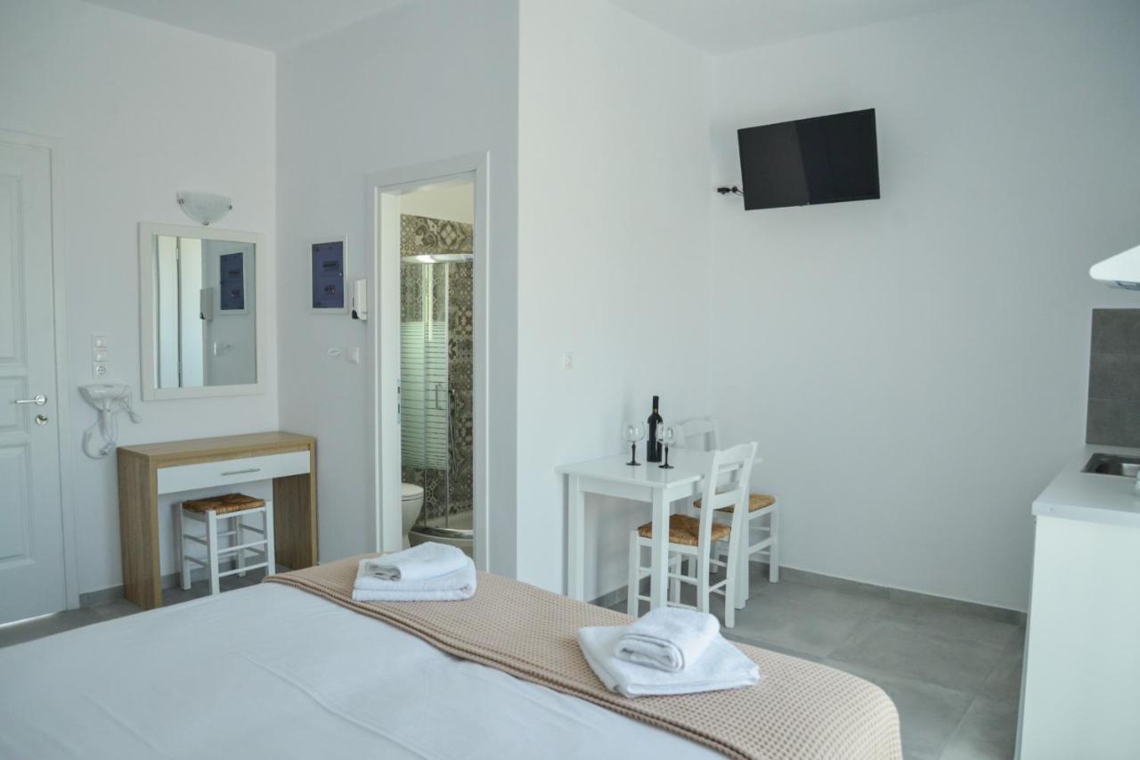 Zeras Apartments Адамас Экстерьер фото